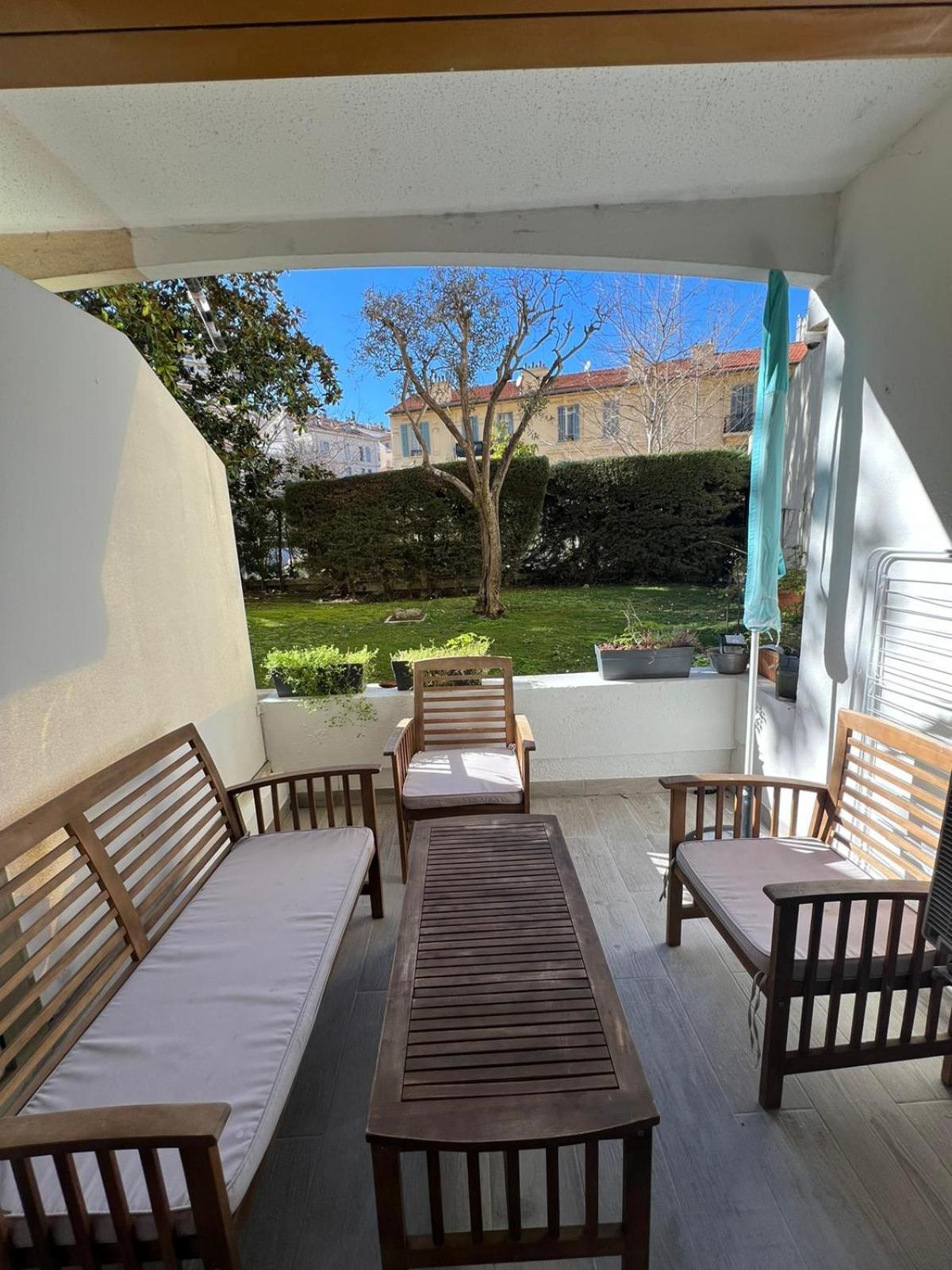 Superbe Studio Terrasse Centre Ville Et Plages A Pieds Cannes Buitenkant foto